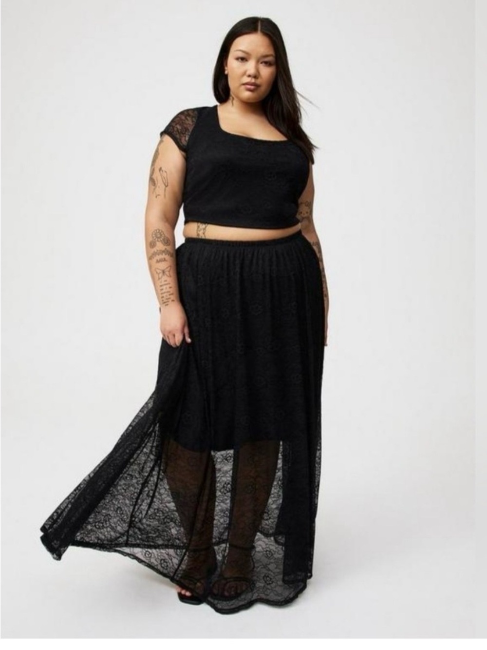 TORRID SET Black lace skirt and matching crop top